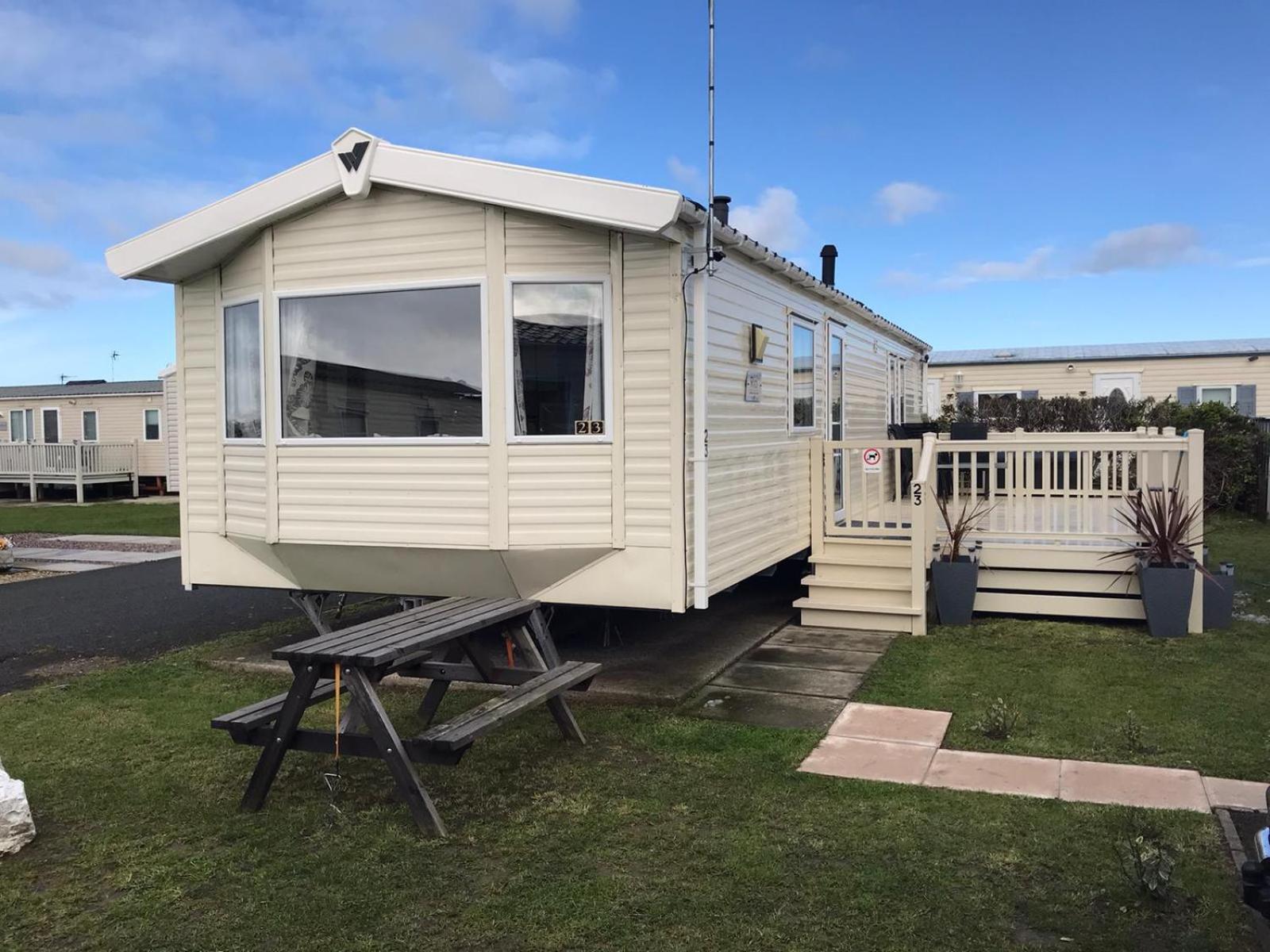 Two X 8 Berth Static Caravan On Lyons Robin Hood Rhyl North Wales Meliden Dış mekan fotoğraf